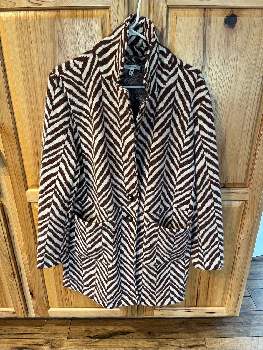 Maurices Brown & White Patterned Coatigan, size M - EUC